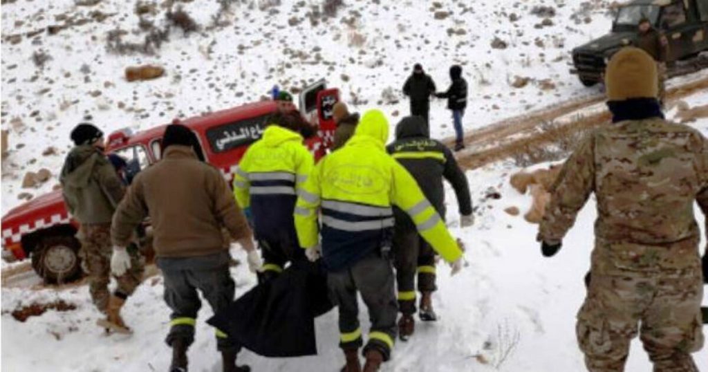 مأساة اللاجئين .. 4 سوريين تجمدوا حتى الموت شرق لبنان