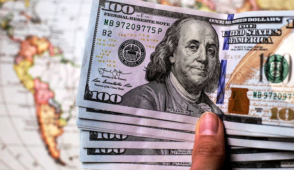 الليرة السورية وسعر الصرف أمام الدولار الأمريكي