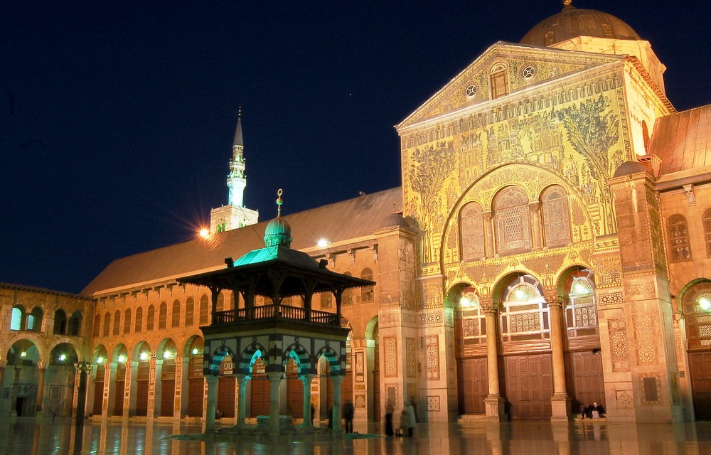 الخميس 13 أيار أول أيام عيد الفطر في بعض الدول العربية