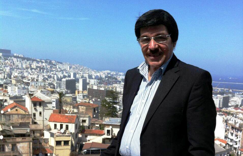 الفنان ياسر العظمة يحصل على الجنسية الإماراتية