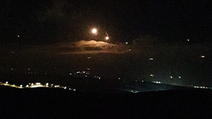 المدفعية الإسرائيلية تقصف مرتفعات كفرشوبا في جنوب لبنان