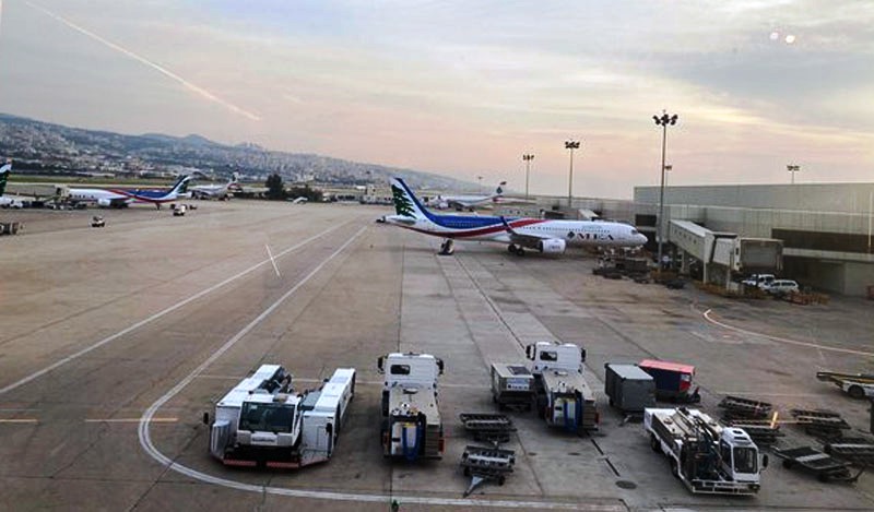 أزمة البنزين تتسبب باندلاع حريق في مطار رفيق الحريري بلبنان