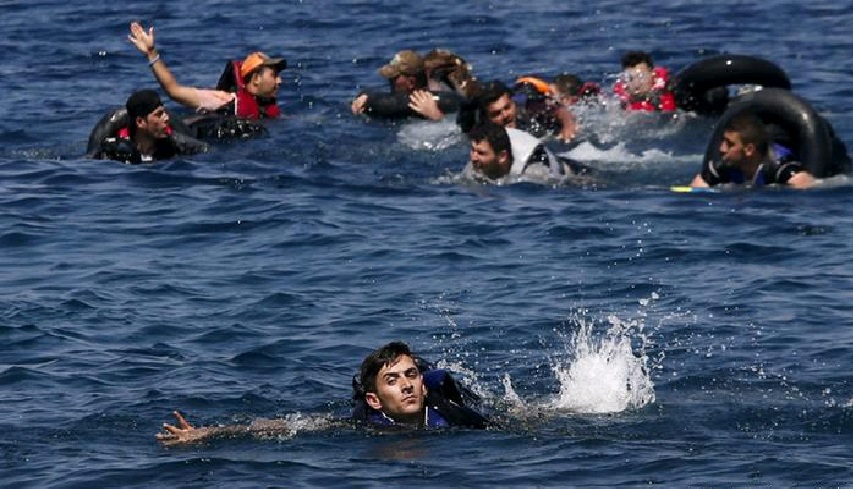 غرق لاجئين سوريين في البحر المتوسط تزامناً مع يوم اللاجئين العالمي