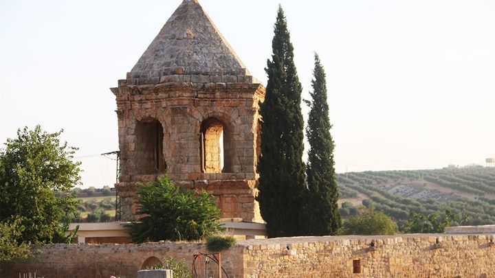 سرقة الآثار .. الفصائل التابعة لأنقرة تعاود التنقيب في ريف عفرين