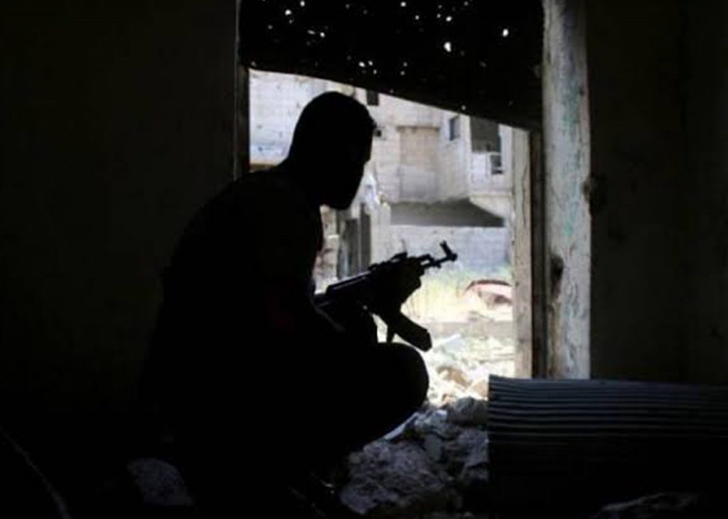 درعا .. مقتل قائد فصيل مسلح سابق .. و "إذن سفر" هدية من الحكومة السورية