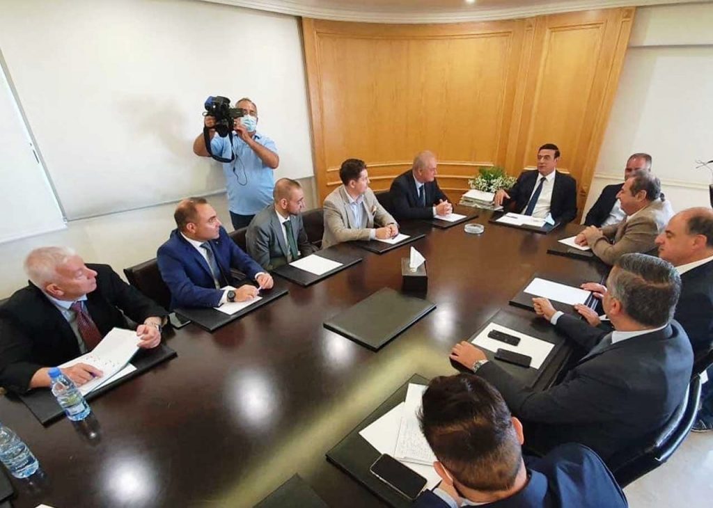 وفد روسي في لبنان لتقديم مشاريع استثمارية للنفط والمرفأ والكهرباء
