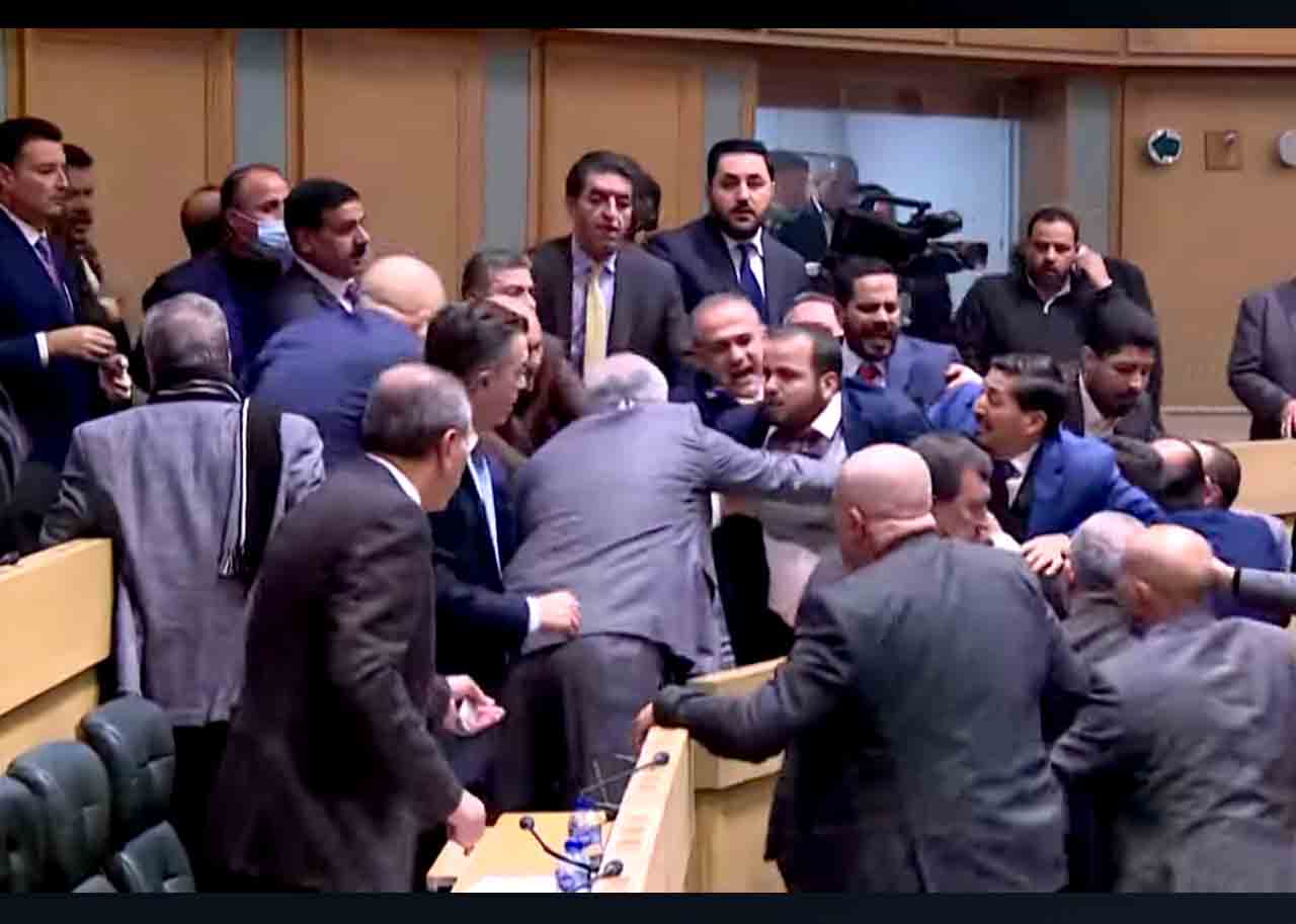 مجلس النواب الأردني يعتذر للشعب الأردني في جلسته اليوم