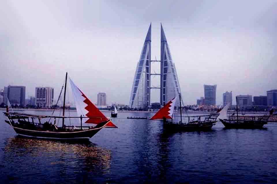 الإقامة الذهبية .. البحرين تعرض إقامة دائمة لبعض الأجانب